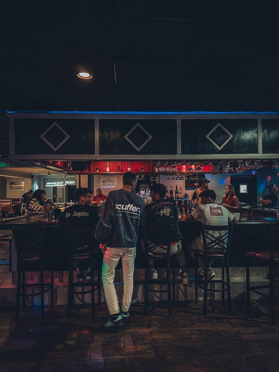 Bar Scene 10