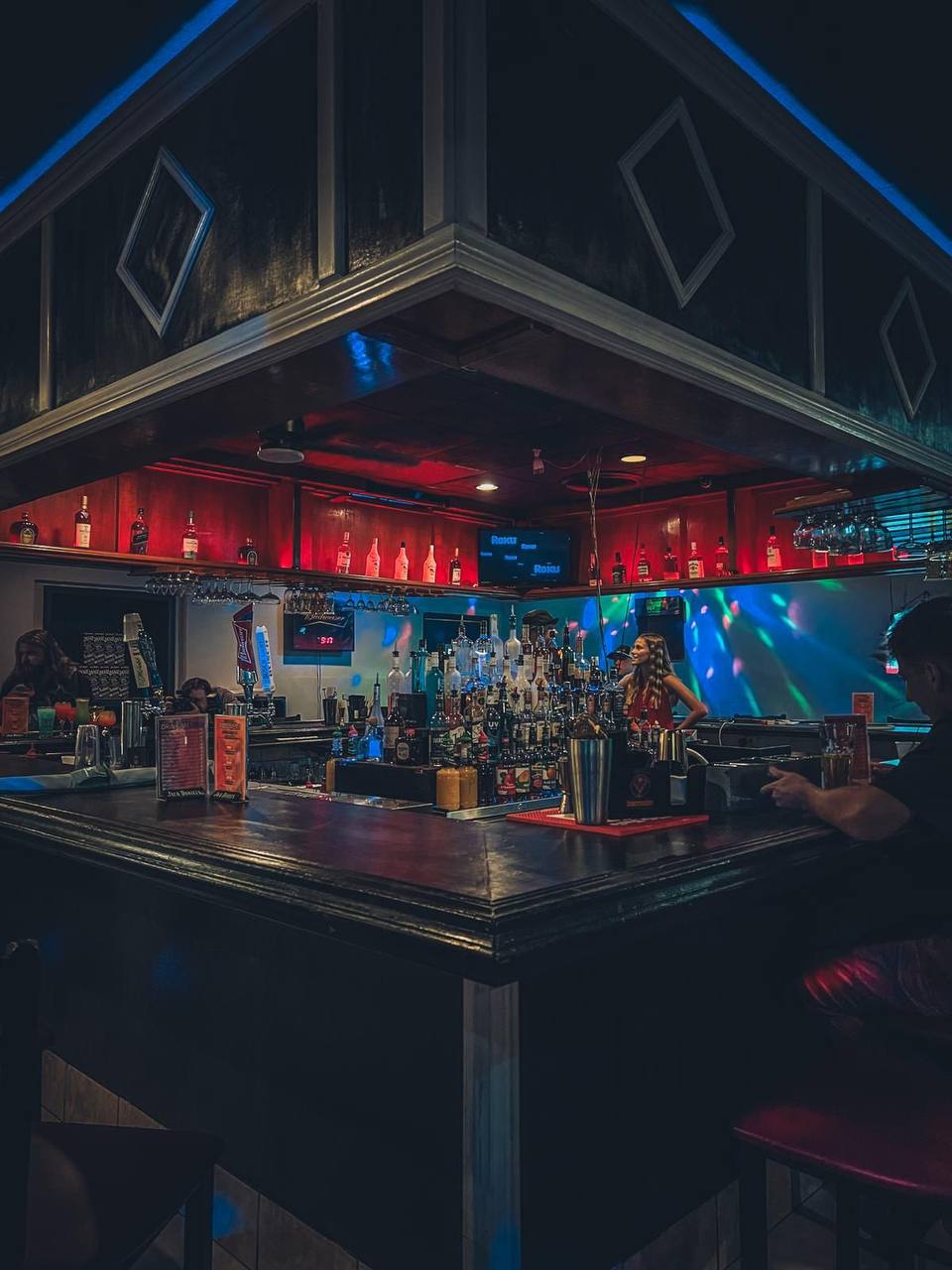 Bar Scene 12
